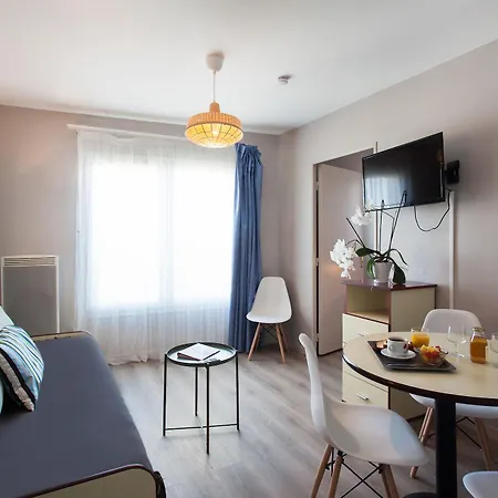Appart'city Classic Hotel apartamentowy Caen