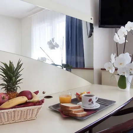 Appart'city Classic Hotel apartamentowy 3*