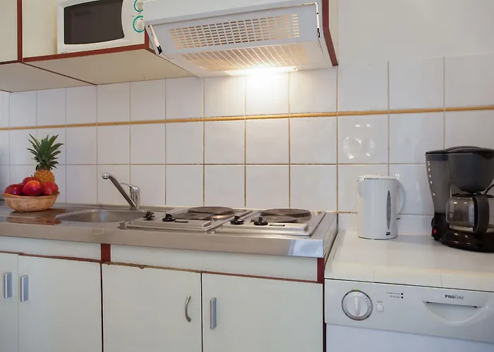 Appart'city Classic 3* Caen